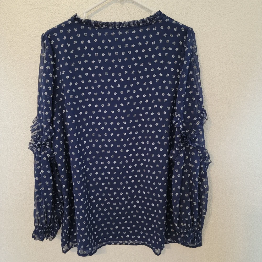 Talbots Blue Long Sleeve Blouse Sz 1X - Picture 2 of 10